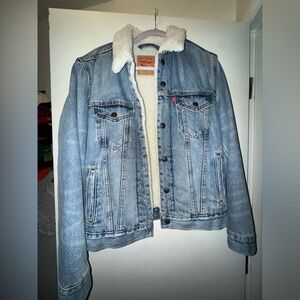 Levi's Light Blue Denim Jacket with Cream Sherpa